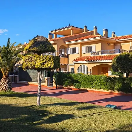 Enorme Terraza Y Piscina 
